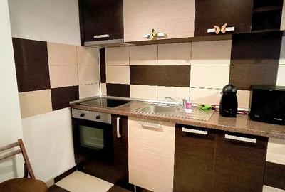 Apartament cu 2 camere decomandat în Calea București - 13