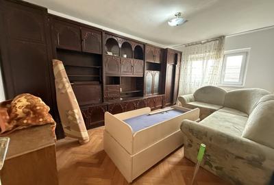 Apartament cu 3 camere decomandat, mobilat în Lipovei - 3