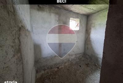 Casă cu 4 camere cu Teren 1000 Mp în Tăuții-Măgherăuș