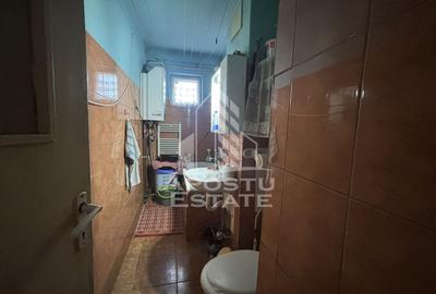 Apartament cu 2 camere semidecomandat în Spitalul Județean - 7