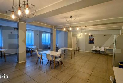 Casă cu 9 camere cu Teren 1200 Mp în Cetate