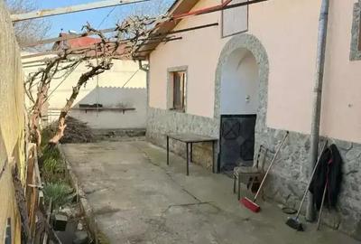 Casă cu 3 camere cu Teren 317 Mp în Central - 4