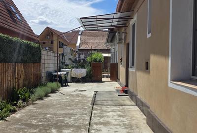 Casă cu 3 camere cu Teren 141 Mp în Central