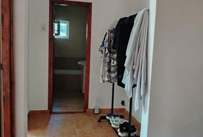 Apartament cu 3 camere decomandat în Republicii