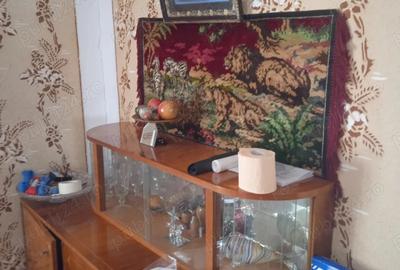 Casă cu 4 camere cu Teren 389 Mp în Jurilovca - 1
