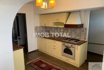 Apartament cu 3 camere în Ultracentral
