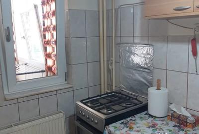 Garsonieră decomandată în Ostroveni - 4