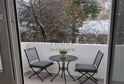 Apartament cu 3 camere decomandat în Central - 4
