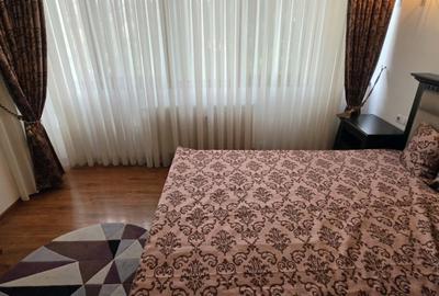 Apartament cu 3 camere semidecomandat în Central - 13