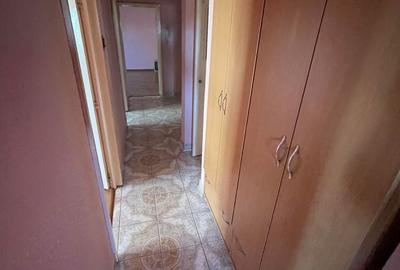 Apartament cu 4 camere decomandat în Micro 16 - 8