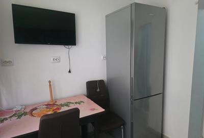 Apartament cu 2 camere semidecomandat, mobilat în Ultracentral