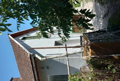 Casă cu 3 camere în Central - 8