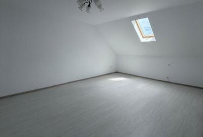 Apartament cu 4 camere în Central - 8