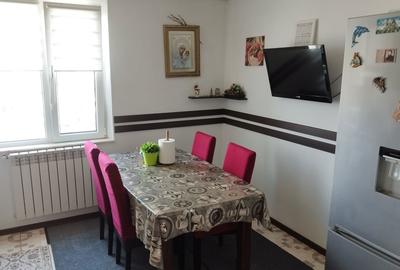 Apartament cu 2 camere decomandat în Central - 3