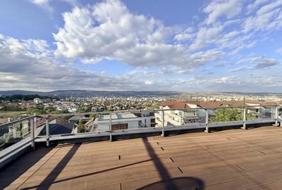 Apartament cu 2 camere semidecomandat, mobilat în Bună Ziua