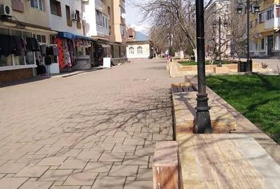 Apartament cu 3 camere decomandat în Ultracentral