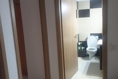 Apartament cu 3 camere decomandat, mobilat în Tomis Plus - 10