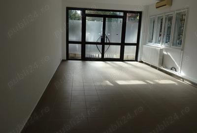 Casă cu 6 camere cu Teren 272 Mp în Ferdinand - 9