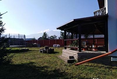 Casă cu 5 camere cu Teren 1800 Mp în Central - 18