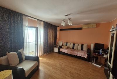 Apartament cu 2 camere decomandat, mobilat în Drumul Taberei
