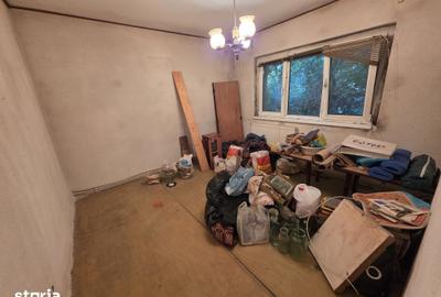 Apartament cu 3 camere decomandat în Dorobanți