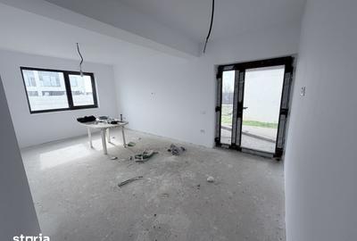 Casă cu 5 camere cu Teren 492 Mp în Glina - 10