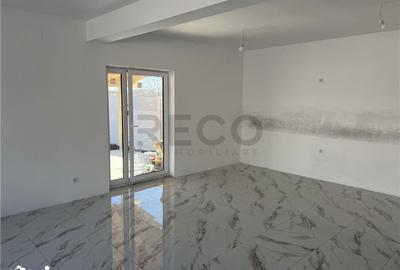 Casă cu 4 camere cu Teren 719 Mp în Nojorid - 17