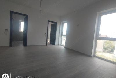 Garsonieră decomandată în Vest - 3