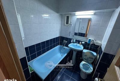 Apartament cu 3 camere decomandat în Păcurari
