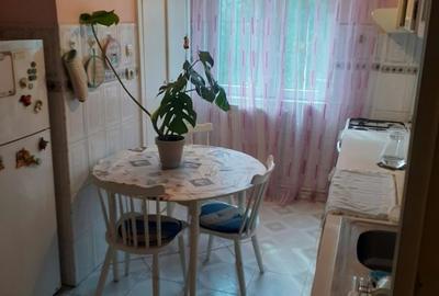 Apartament cu 2 camere decomandat în Aradului