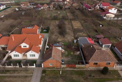 Teren Construcții intravilan de 1439 mp, în Urseni - 2