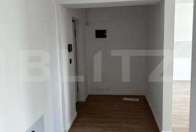 Apartament cu 2 camere semidecomandat în Independenței - 13