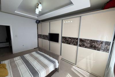 Apartament cu 4 camere decomandat, mobilat în Central - 4