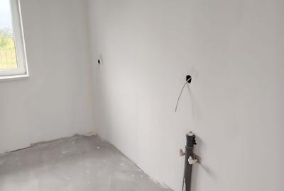 Casă cu 4 camere în Adunații-Copăceni - 2