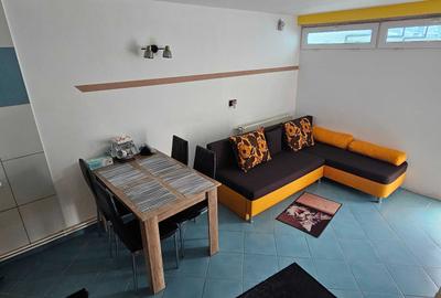 Apartament cu 2 camere decomandat în Central - 2