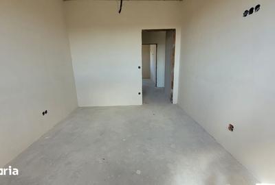 Casă cu 4 camere cu Teren 550 Mp în Lazuri - 4