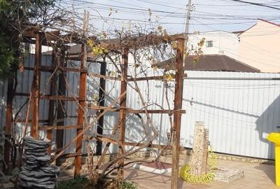 Casă individuală cu 3 camere cu Canalizare în Tomis II - 15