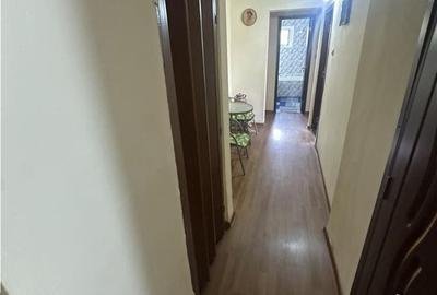 Apartament cu 3 camere decomandat în Lipovei - 2
