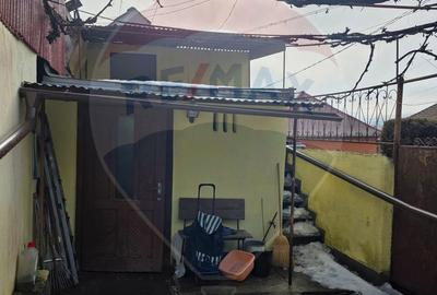 Casă cu 2 camere nedecomandat cu Teren 120 Mp în Central - 9