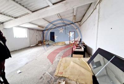 Spațiu industrial, de 624 mp, în Brădești