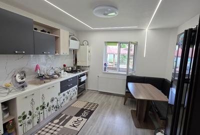 Apartament cu 2 camere decomandat în Zemeș - 2