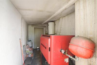 Casă individuală cu 6 camere cu Teren 1012 Mp în Spitalul Județean - 17