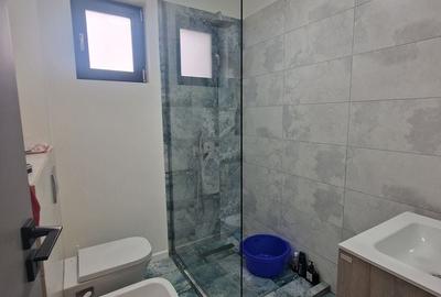 Casă cu 3 camere cu Teren 1000 Mp în Central - 3