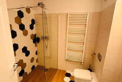 Apartament cu 3 camere decomandat în Central - 2