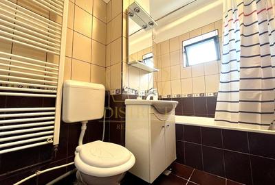 Apartament cu 2 camere decomandat în Central
