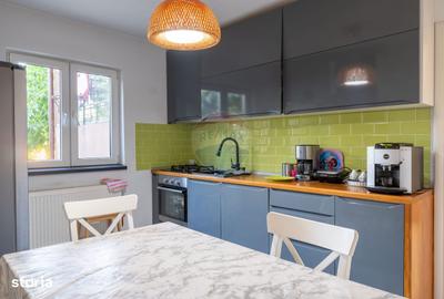 Casă cu 5 camere cu Teren 430 Mp în Central - 2