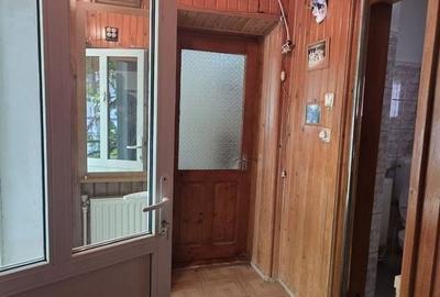 Casă cu 4 camere în Mihail Kogălniceanu
