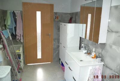 Casă cu Teren 1756 Mp în Vest - 17