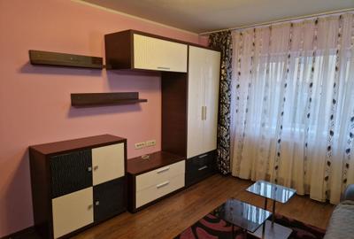 Garsonieră decomandată în Central - 10