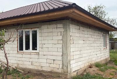 Casă cu Teren 650 Mp în Dor Mărunt